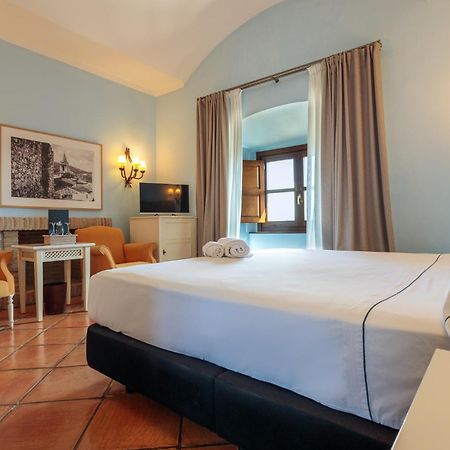 Hotel Tugasa Castillo De Castellar Кастельяр-Де-Ла-Фронтера Экстерьер фото