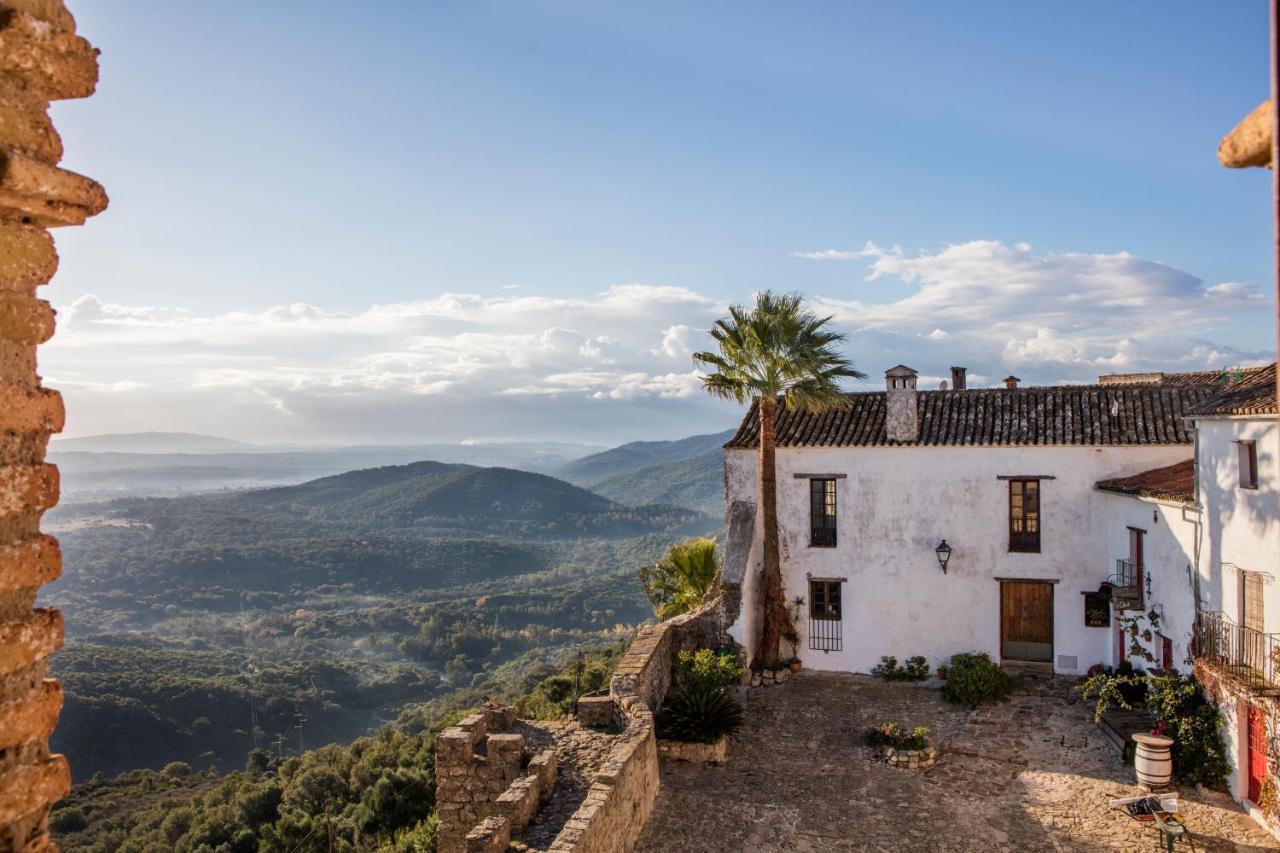 Hotel Tugasa Castillo De Castellar Кастельяр-Де-Ла-Фронтера Экстерьер фото