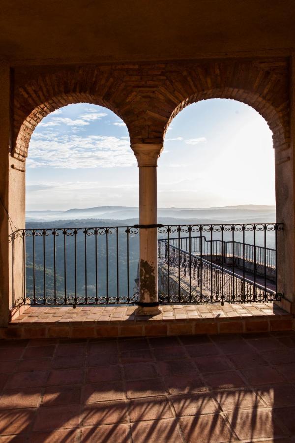 Hotel Tugasa Castillo De Castellar Кастельяр-Де-Ла-Фронтера Экстерьер фото