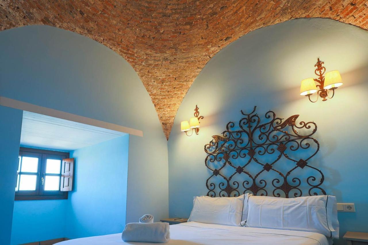 Hotel Tugasa Castillo De Castellar Кастельяр-Де-Ла-Фронтера Экстерьер фото